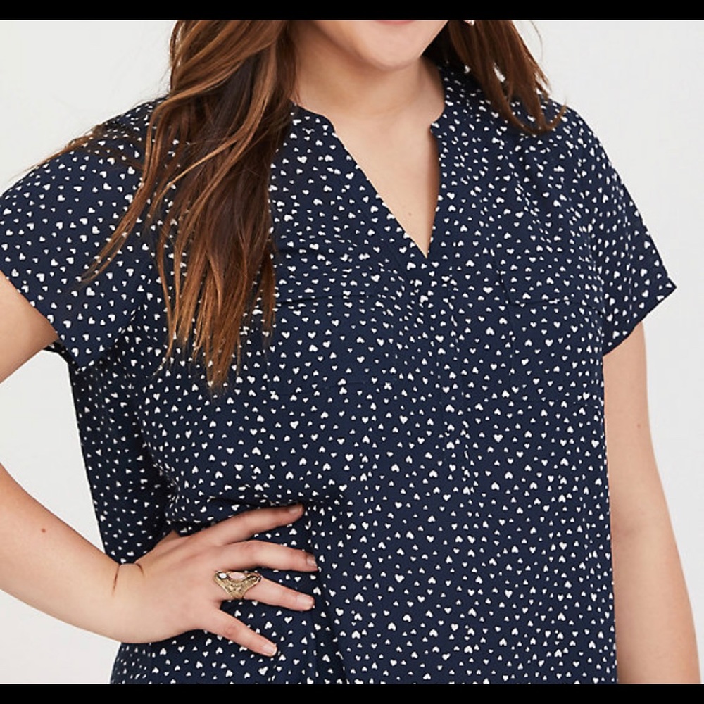 Torrid heart pleated blouse 4X